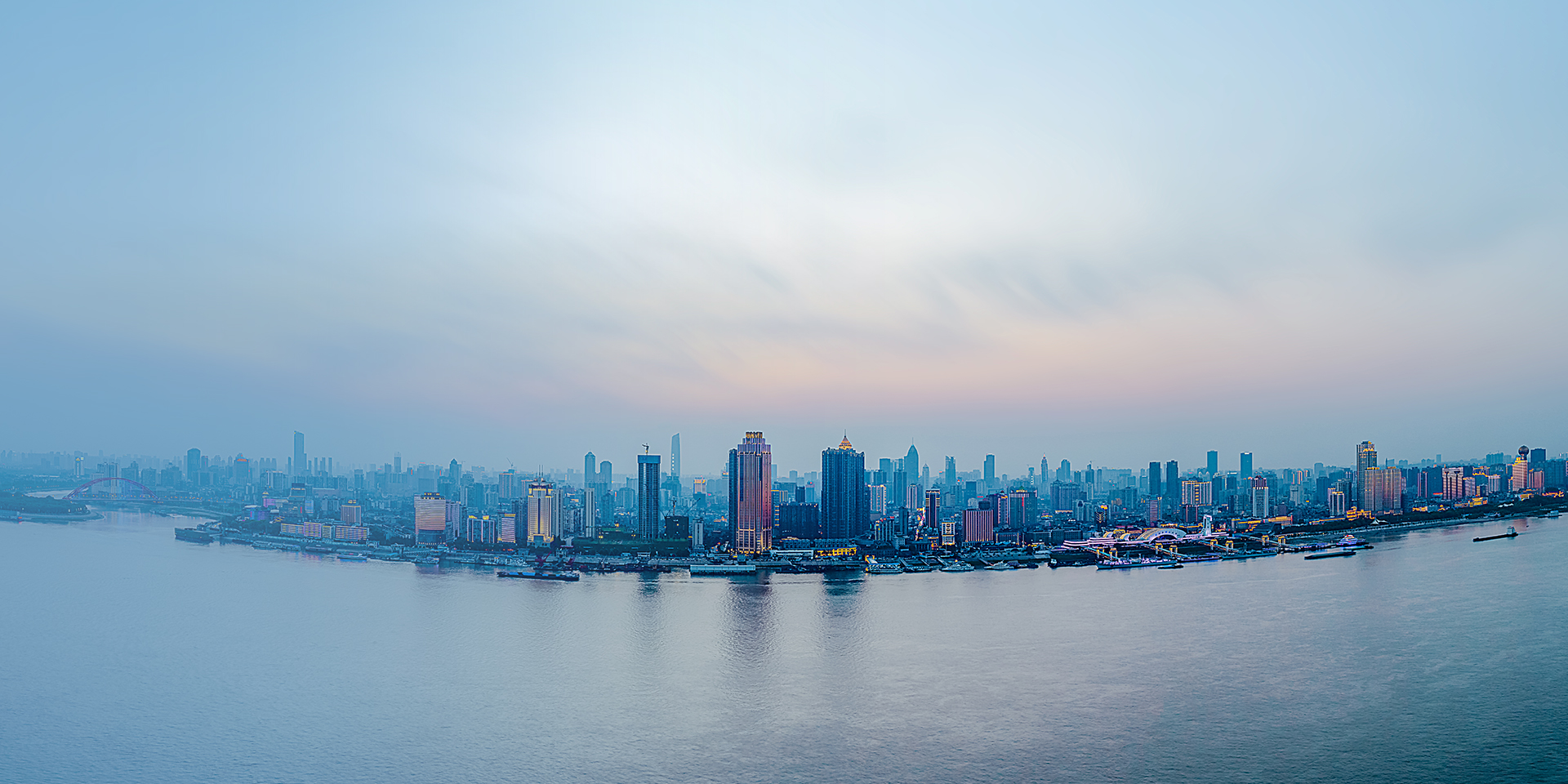 鑄就城市豐碑,締造浩坤未來